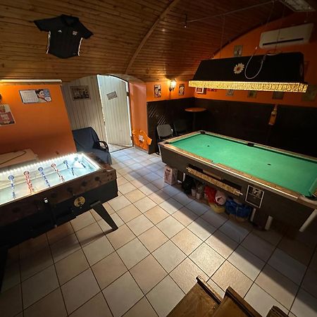 Whole Basemenet Former Pub4 Stag Do/Hen Party Budapest Exterior photo